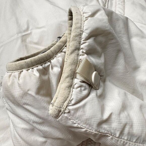 The North Face Primaloft Insulated Full Zip Jacket Off White Ivory - Picture 9 of 13